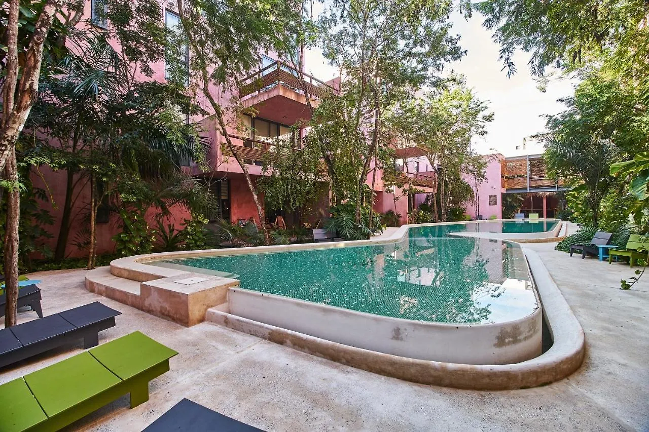 Alexandrite - Swimming Pool & Private Terrace & Beach Club Access Tulum Apartment