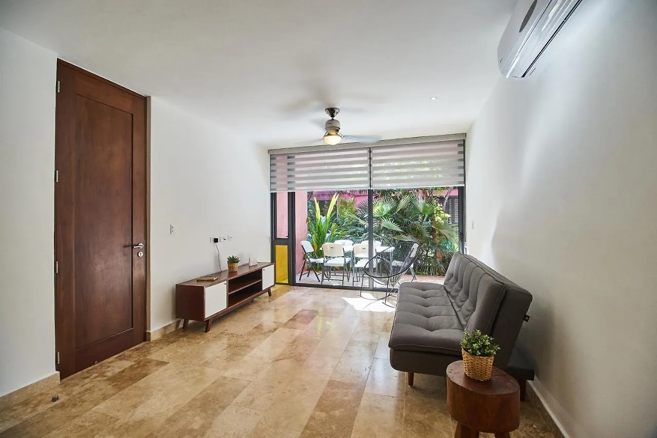 Apartment Alexandrite - Swimming Pool & Private Terrace & Beach Club Access Tulum Mexico