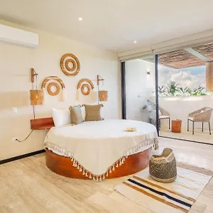  Appartement Extraordinary To Choose From Penthouse With Private Pool Or A 2br In Fully Equipped In
